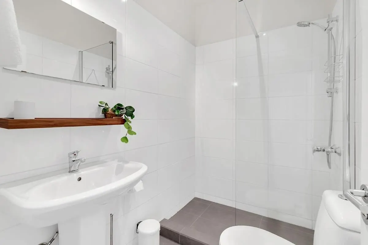 Caribbean Court Apartment Djodjo Κράλεντικ