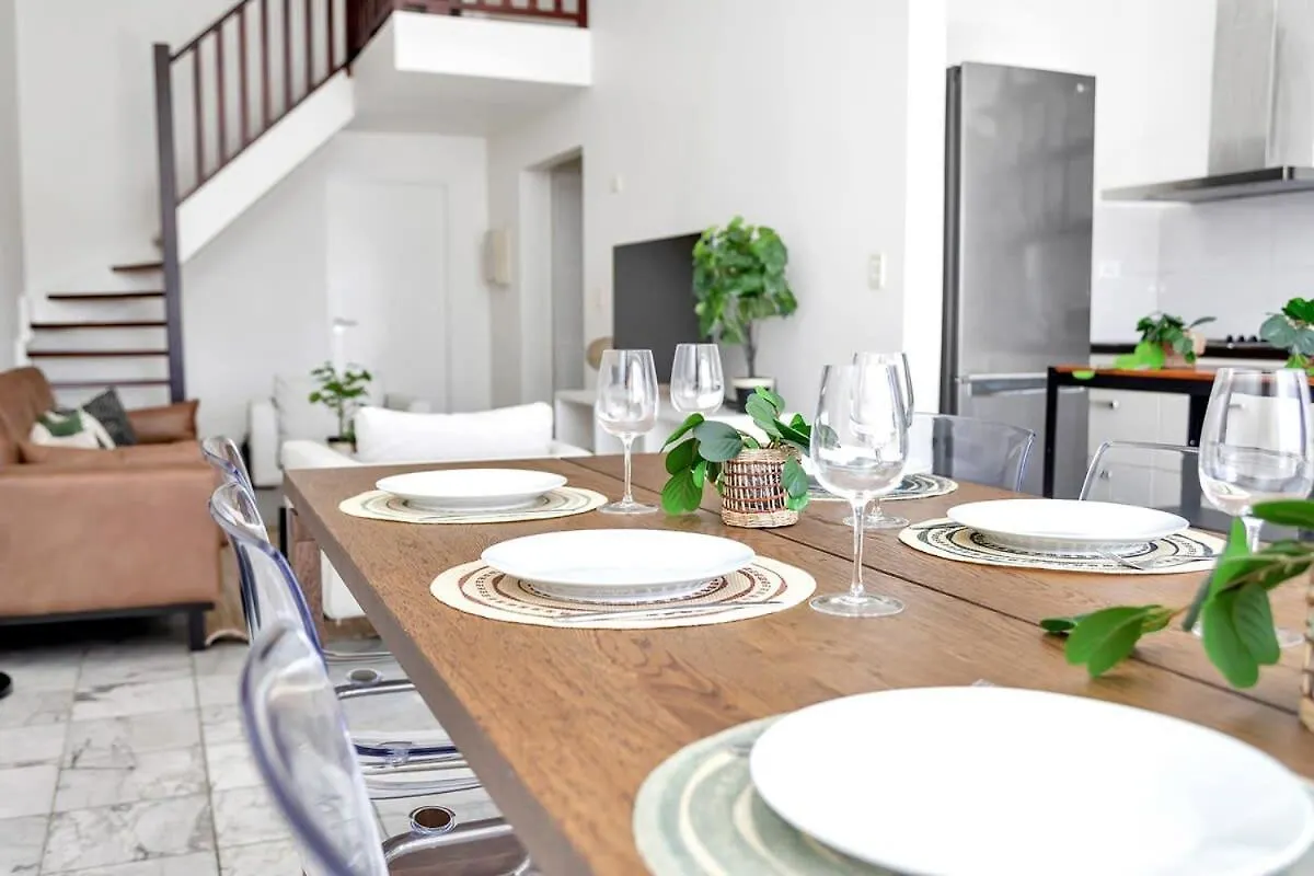 Caribbean Court Apartment Djodjo Κράλεντικ